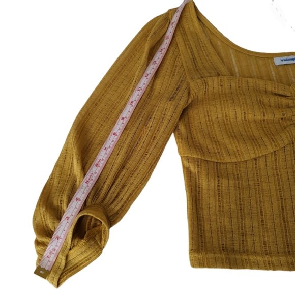 Valleygirl Light Knit Top - Picture 7 of 11